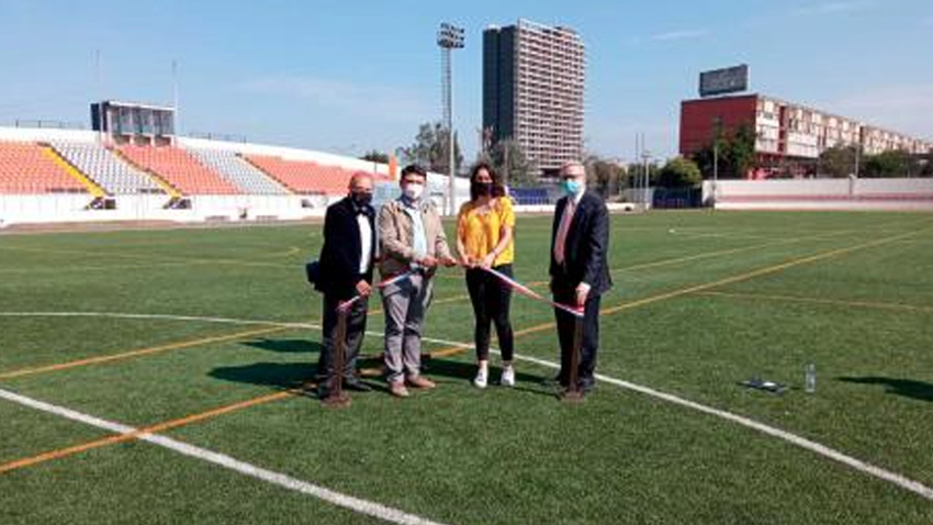 Usach estrena estadio remodelado y renueva su compromiso con la formación integral