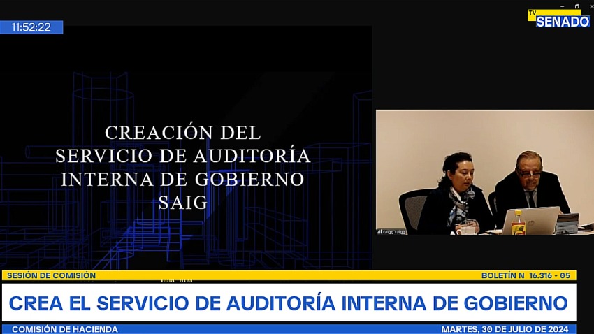 Académica FAE expone ante la Comisión de Hacienda del Senado