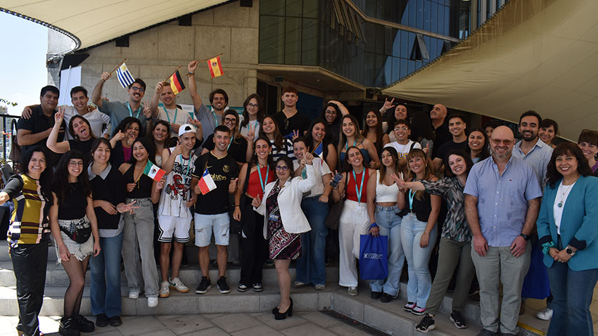 FAE Usach celebra despedida a estudiantes en Movilidad Internacional