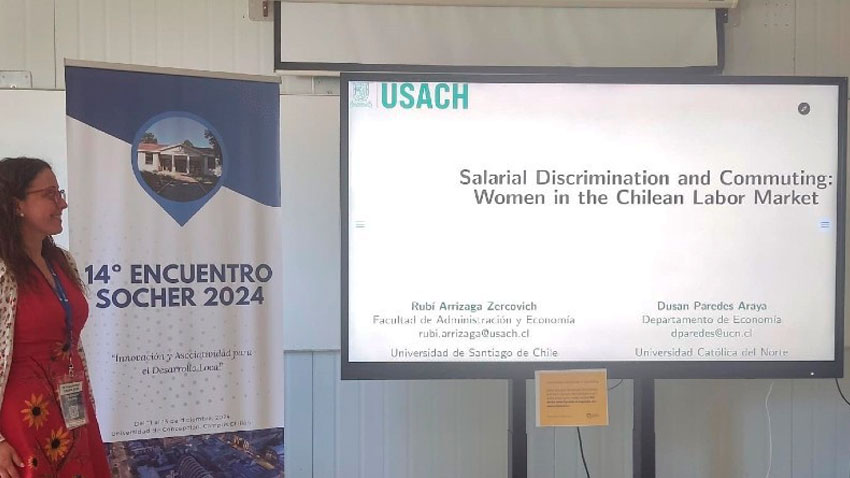 Académica de la FAE presenta Investigación sobre desigualdad salarial y movilidad laboral femenina en Congreso SOCHER 2024