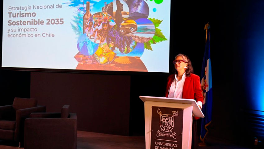 FAE Usach recibe a la subsecretaria Verónica Pardo para presentar la Estrategia Nacional de Turismo 2035