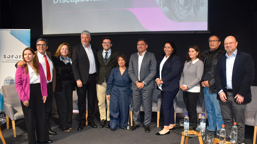 FAE Usach presenta estudio sobre inclusión laboral de Personas con Discapacidad, lanza Cátedra Inclusiva y sella compromiso con Sofofa y Senadis