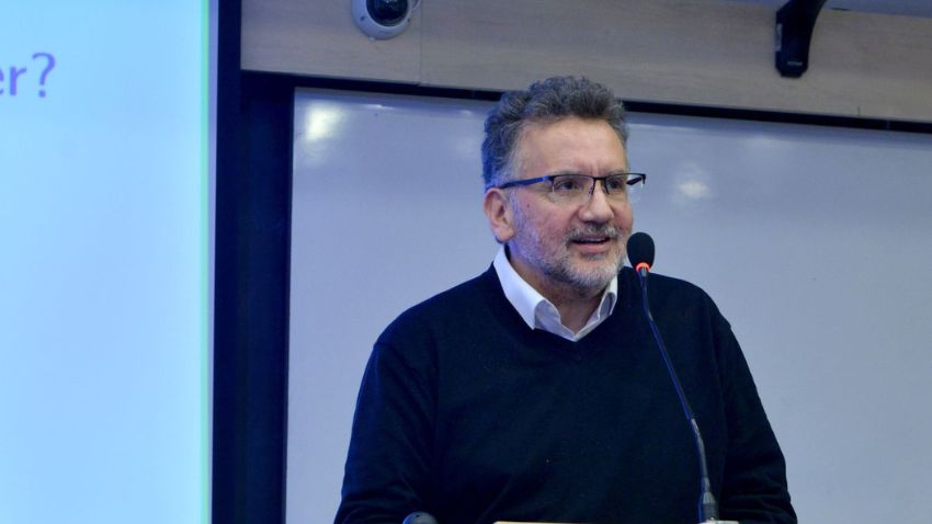 Académico FAE Usach participa en debate sobre dumping, subsidios y comercio internacional